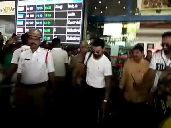 India vs Australia: Team India reaches visakhapatnam for 1st t20