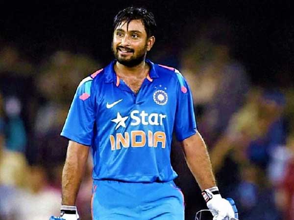 ఈ స్థానం కోసం నలుగురు పోటీ