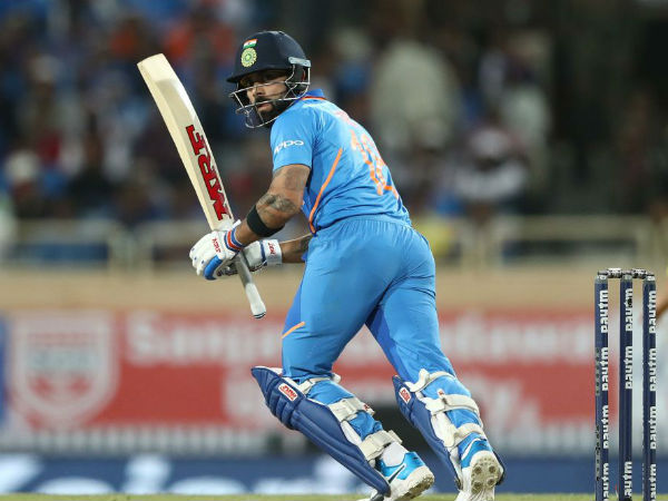 మిడిలార్డర్‌లో కేదార్ జాదవ్ మెరుపులు