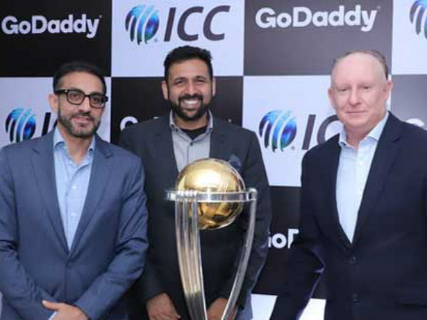 గోడాడీతో ఐసీసీ ఒప్పందం