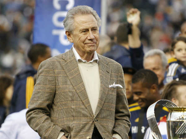 ఫిలిఫ్ ఆన్షుచట్ (అమెరికా)