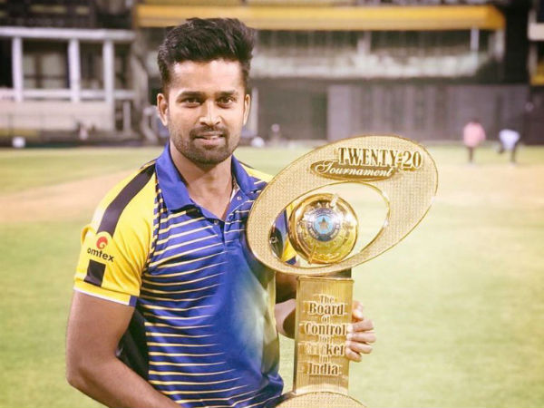 పటిష్ట స్థితిలో కర్ణాటక