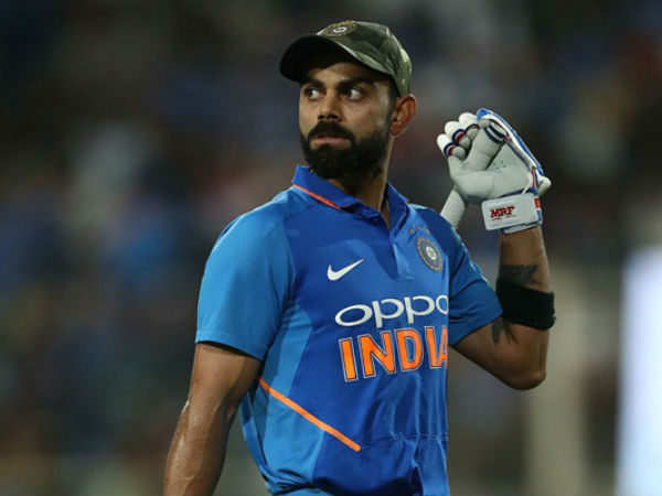 ఏబీ డివిలియర్స్‌ రికార్డు బద్దలు