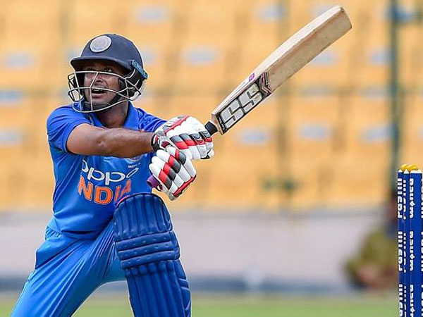 వరల్డ్‌కప్‌లో రాయుడికి చోటు దక్కుతుందని!