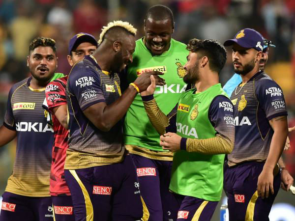 50 సిక్సులు బాదిన రస్సెల్