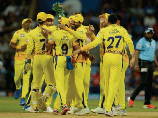 గోపాల్‌, ఆర్చర్‌ విజృంభణ: