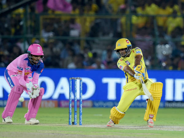  ఆదిలోనే షాక్ :