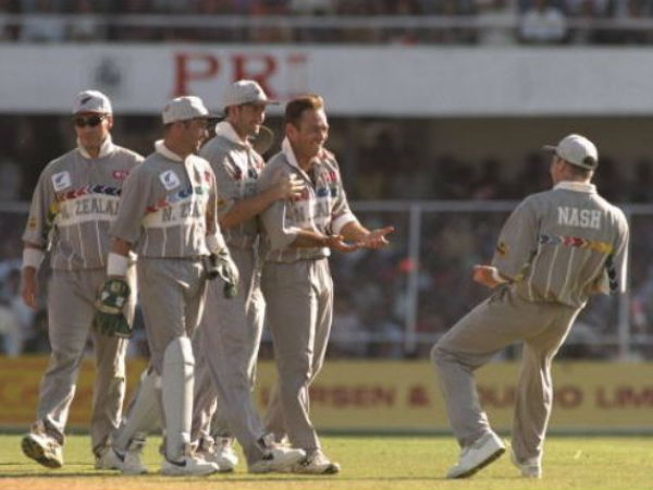 158 పరుగులకే ఆలౌట్