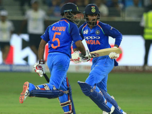 నాలుగో స్థానం ఎవరిది: