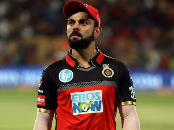 కోహ్లీ అద్భుత ప్రదర్శన చేయడంతో కోహ్లీ అద్భుత ప్రదర్శన చేయడంతో