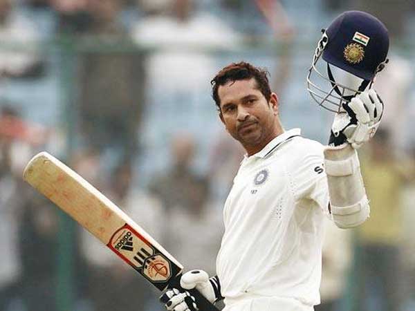 169వ టెస్టు మ్యాచ్ ఆడిన సందర్భంలో