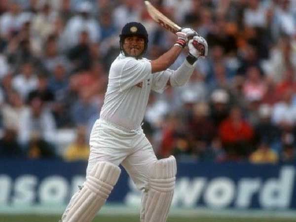 51 సెంచరీల్లో 22 స్వదేశంలోనే