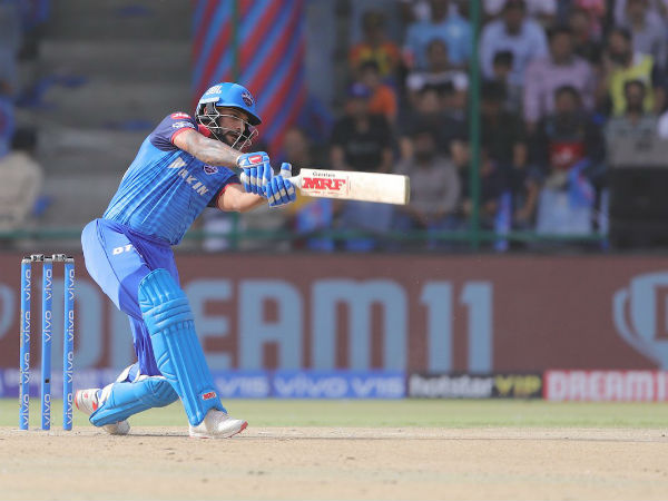  ధావన్‌ అర్ధ శతకం: