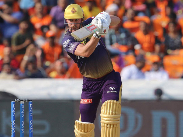 ఆదుకున్న క్రిస్‌లిన్‌: