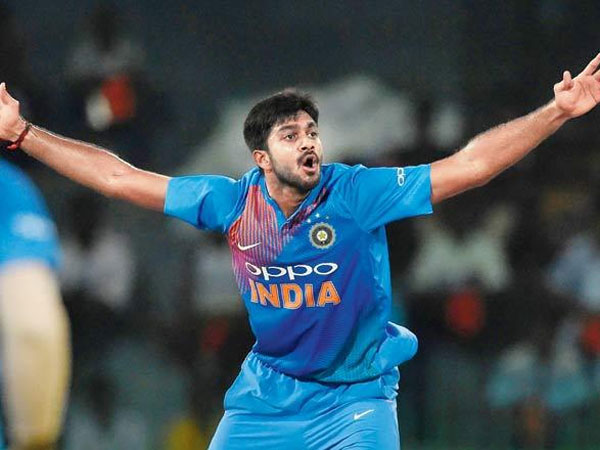 విజయ్ శంకర్‌వైపు సెలక్టర్లు మొగ్గు