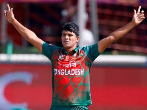 13 వన్డేలు.. 11 వికెట్లు: