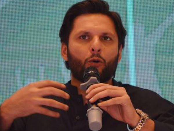 1996లో సెంచరీ కొట్టినపుడు