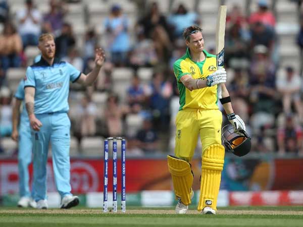 స్మిత్ సెంచరీ: 