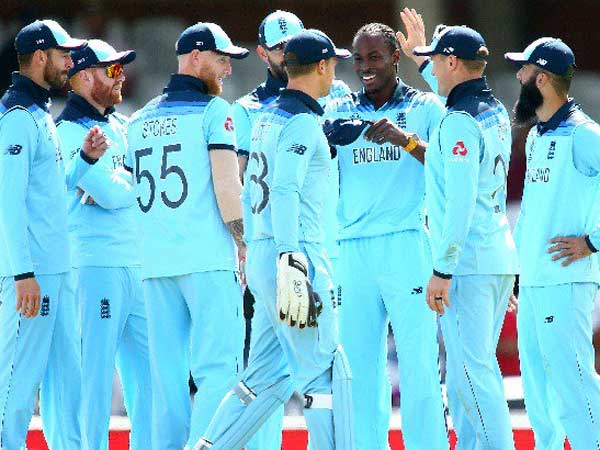 టాప్ ప్లేస్‌లో ఇంగ్లాండ్‌: