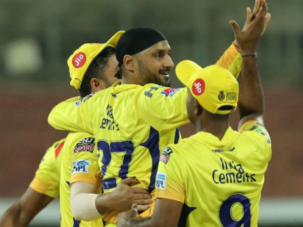 మరో రెండు వికెట్లు తీస్తే