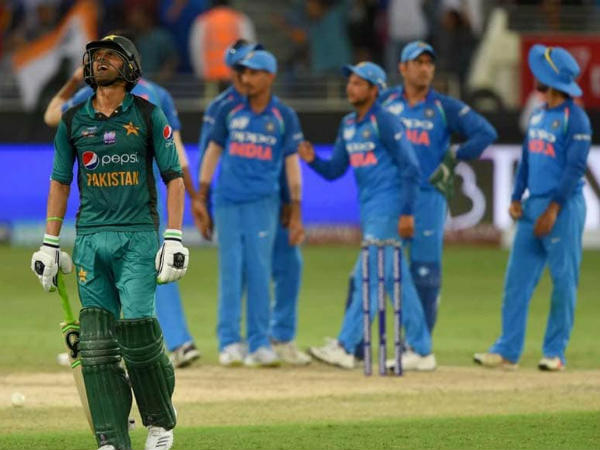 జూన్‌ 16, మాంచెస్టర్‌: ఇండియా vs పాకిస్థాన్‌ 