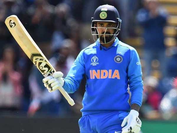 దక్షిణాఫ్రికాపై కేప్‌టౌన్‌లో 90 పరుగులు