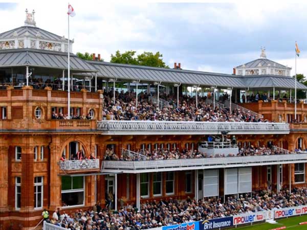 లార్డ్స్ క్రికెట్ గ్రౌండ్‌లో బౌలింగ్ రికార్డులు