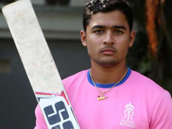 ఆమె బ్యాటింగ్‌ స్టైల్‌ను కాపీ కొట్టడానికి ప్రయత్నిస్తుంటా