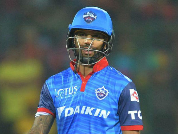 మూడో ఆటగాడిగా ధావన్ 