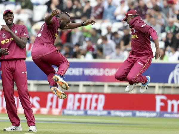 బౌలింగ్ చేయడానికి సిద్ధం