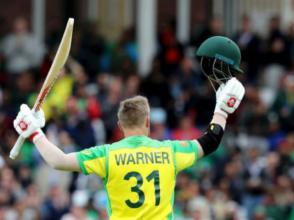  వార్నర్‌ మెరుపులు: 