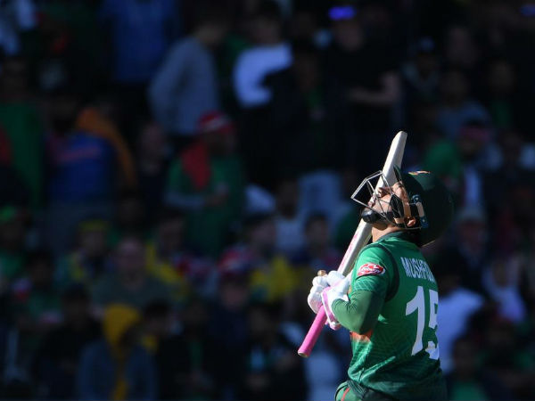 తొలి వికెట్‌కు 121 పరుగులు