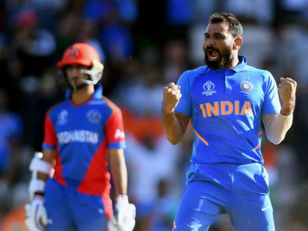 ధనాధ‌న్ ధోనీ సైతం