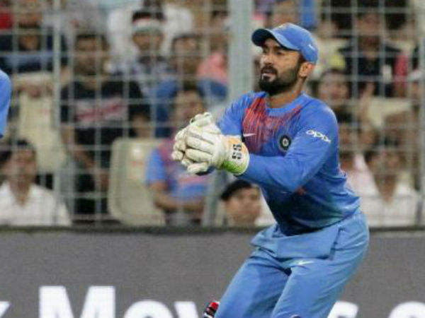 దినేష్ కార్తీక్‌.. వ‌న్డేల‌కు అతికిన‌ట్టు స‌రిపోయే ఆట‌తీరు