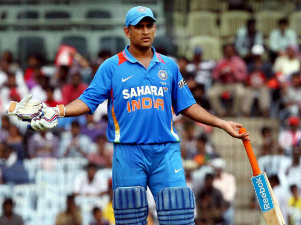 భార‌త్‌.. మ‌హేంద్ర సింగ్ ధోనీ..