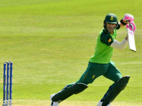 పేలవ ప్రదర్శన