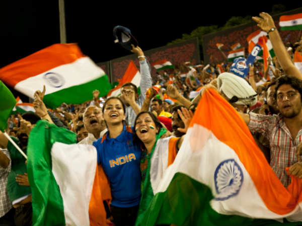 టికెట్ల కోసం ఏడు ల‌క్ష‌ల మంది..