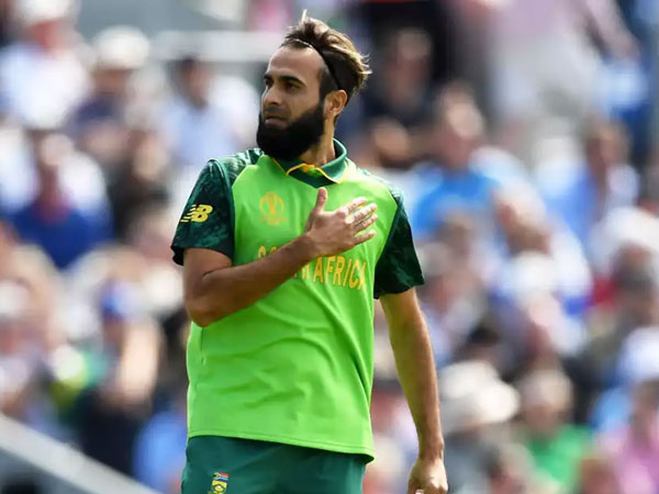 తొలి చూపులోనే ప్రేమించాడు: