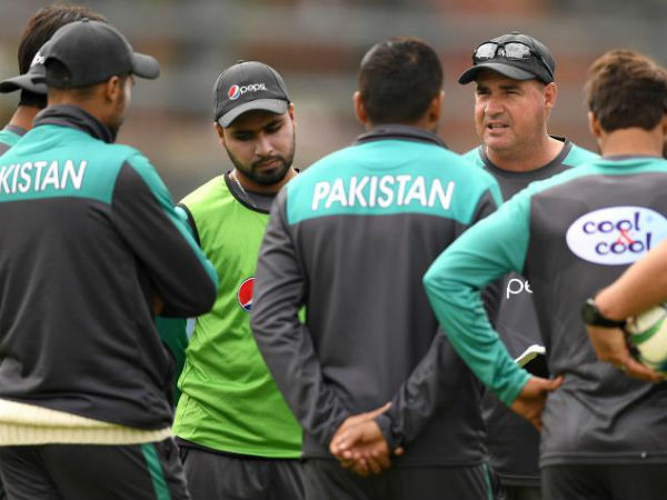 కోచ్‌పై వేటు..