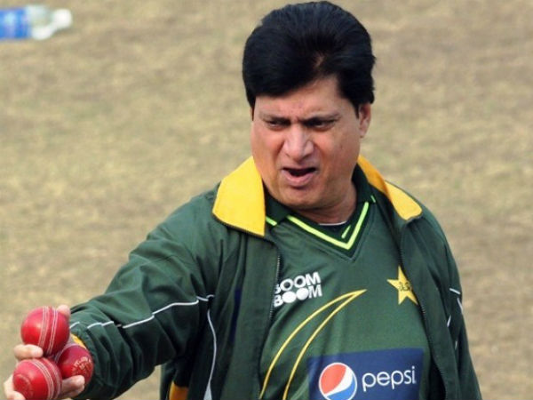  మొహసిన్ ఖాన్ రాజీనామా