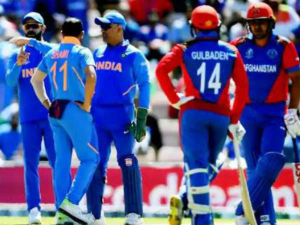 న‌బీని ఇబ్బంది పెట్ట‌లేక‌పోయిన బౌల‌ర్లు..