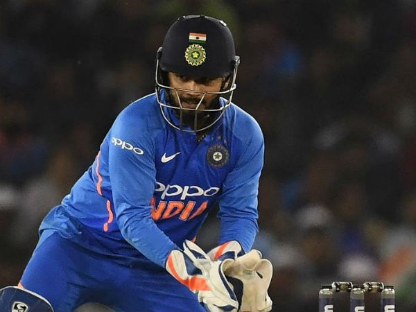 రిషబ్‌.. వికెట్ కీప‌ర్ క‌మ్ బ్యాట్స్‌మెన్‌