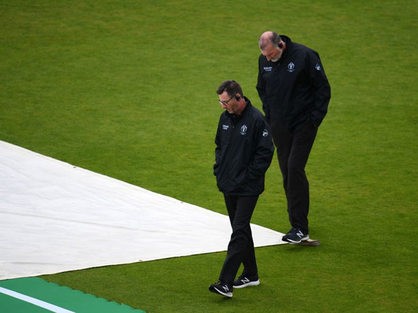 వర్షం కారణంగా మ్యాచ్‌లు రద్దు 