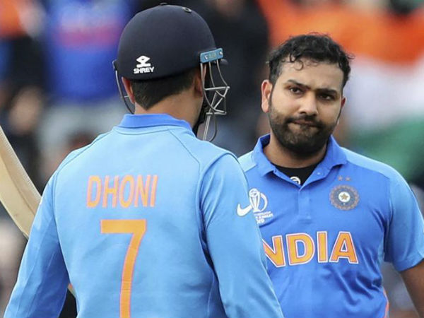 వన్డేల్లో అత్యధిక సిక్సర్లు బాదిన