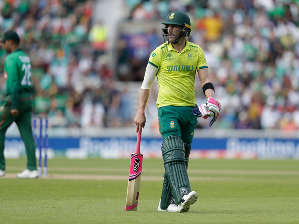 డుప్లెసిస్‌ మార్క్: