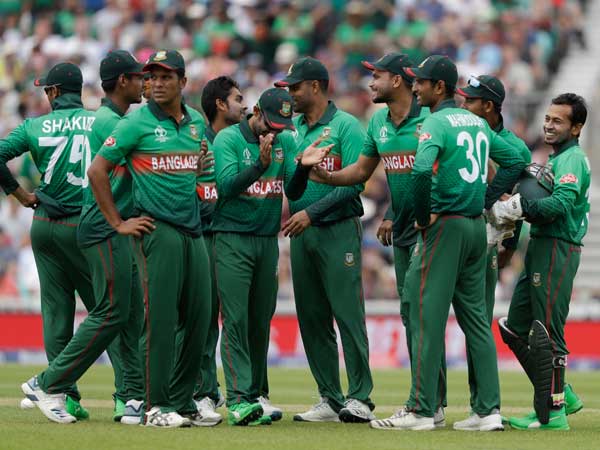 బంగ్లాదేశ్‌ బోణీ: