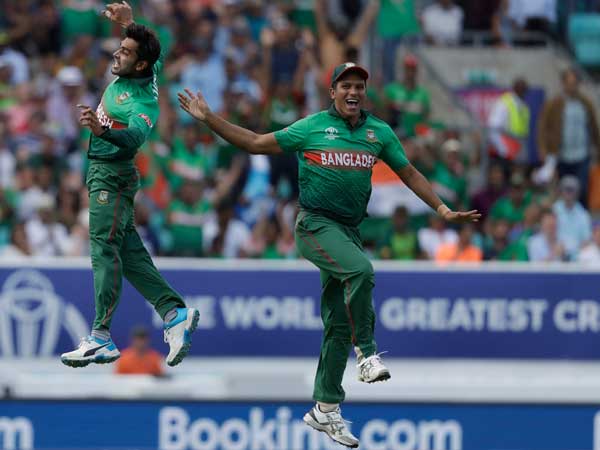 చెలరేగిన మహ్మదుల్లా: