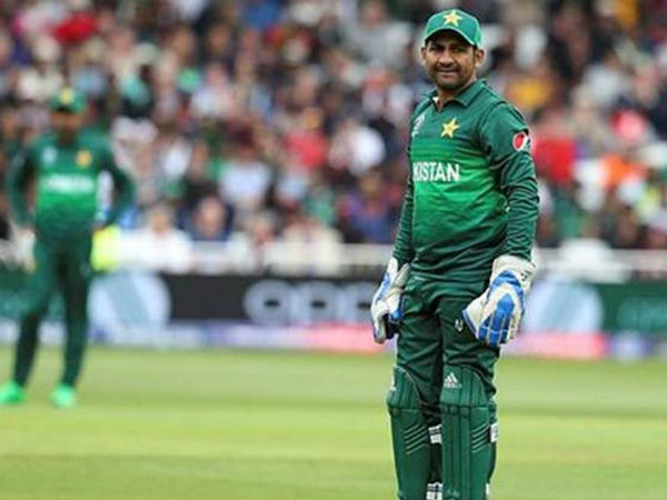 బ్రెయిన్‌లెస్‌ కెప్టెన్: