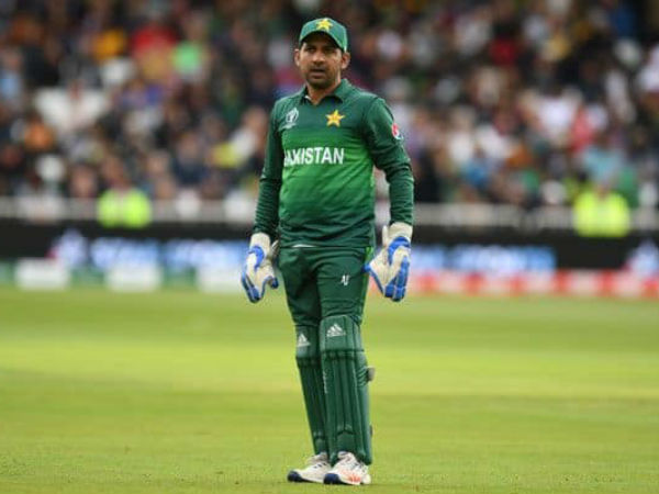 పొట్ట బయటకు వచ్చి అసహ్యంగా