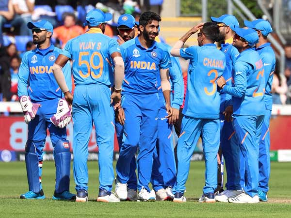 ఫేవరేట్‌గా బరిలోకి దిగిన టీమిండియా